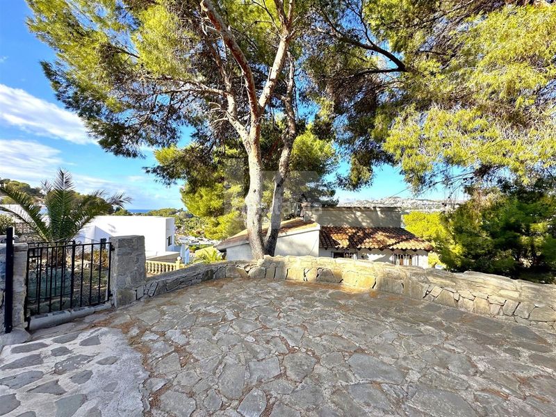 Foto b60a4e51-8495-4bd9-817a-dc36badb4460. Casa a Casco Urbano Moraira