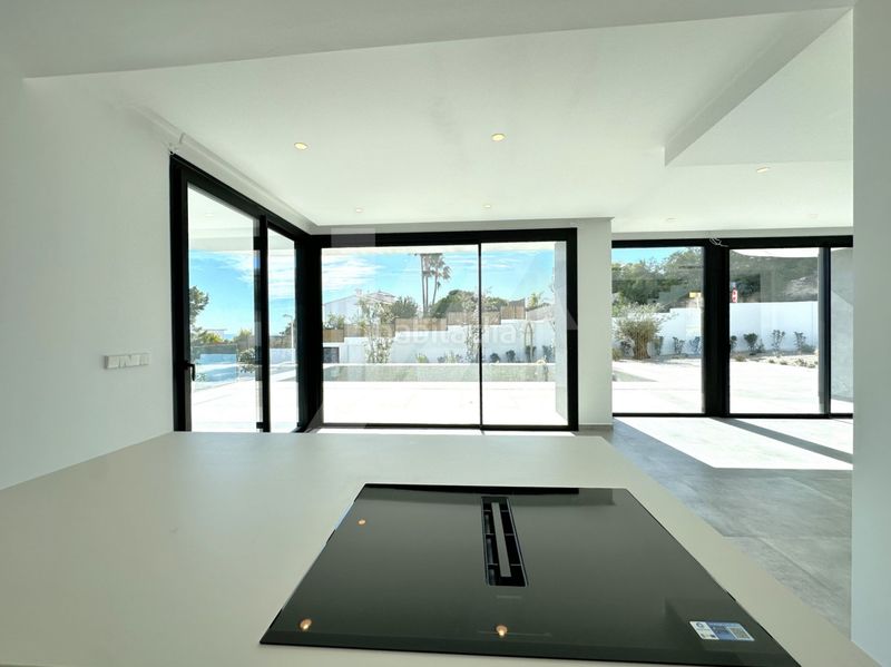 Foto c277dfa9-2a64-4778-acb4-402118fc233d. Casa a Casco Urbano Moraira