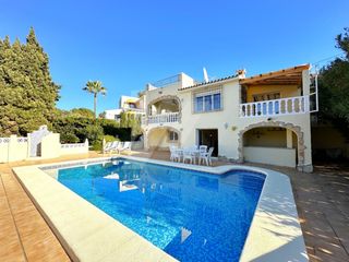 House in Cala Advocat-Baladrar