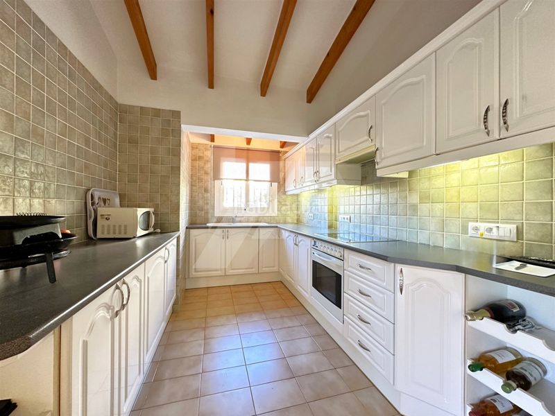 Foto 0401cc8a-111e-4894-bb3f-a6601ced1b3a. Casa a Cala Advocat-Baladrar Benissa