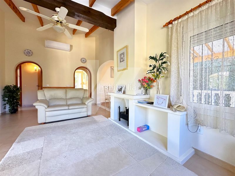 Foto 2e6c1b17-0f06-4c16-b2ce-61b74a7ad87f. Casa a Cala Advocat-Baladrar Benissa