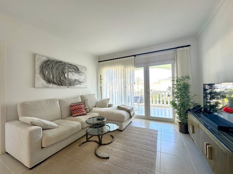 Foto c974462f-b7bc-4900-8259-977cfb6b89c3. Apartament a La Fustera Benissa