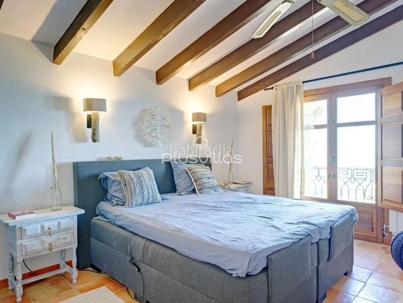 Foto d5c42a5e-2e6d-46a9-baf3-19a9d58b1255. Casa a La Fustera Benissa