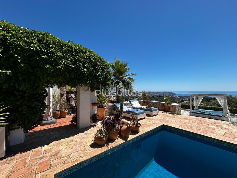 Foto f2704e72-003a-4ebd-9464-531326c556d2. Casa a La Fustera Benissa