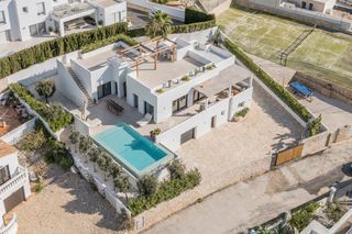House in Casco Urbano