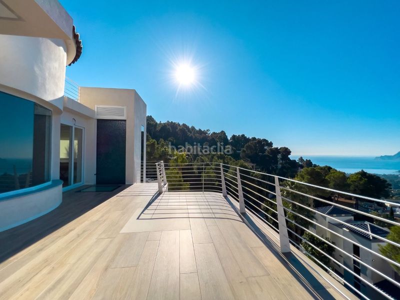 Foto c8909acb-8c9d-4f26-8d15-d4d270f47137. Casa a Altea ciudad Altea