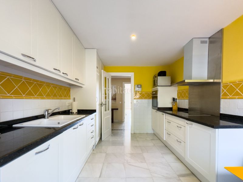 Foto adff8440-d9ce-4bff-a224-e1031cbc92b9. Apartament a Mascarat Altea