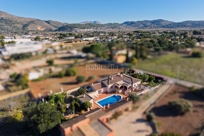 Foto a8aa5859-a748-4d84-b7b8-24861e98156e. Casa a Xaló