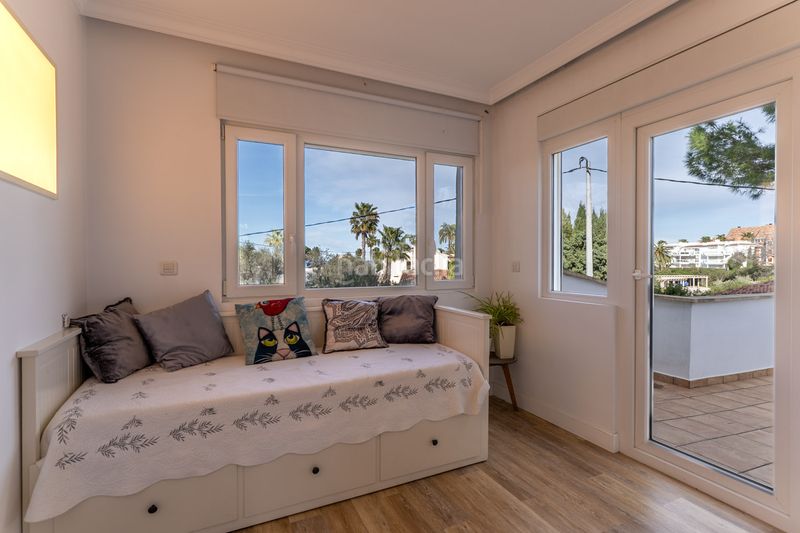 Foto ab9dce11-dfd1-44e3-8697-fb29c8229667. Casa a Centro Urbano Dénia