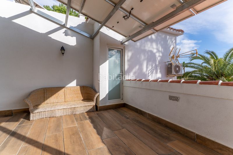 Foto f018c900-7865-43f6-9010-2c769b715870. Casa a Centro Urbano Dénia