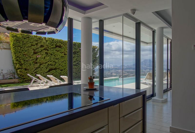 Foto 558d2bd3-e682-4809-b17d-4773cb0ec9d2. Casa a Mascarat Altea