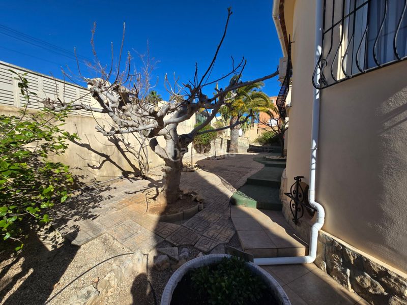 Foto d8f12a87-14b2-4297-b884-105d338105b1. Casa a Puerto Calp