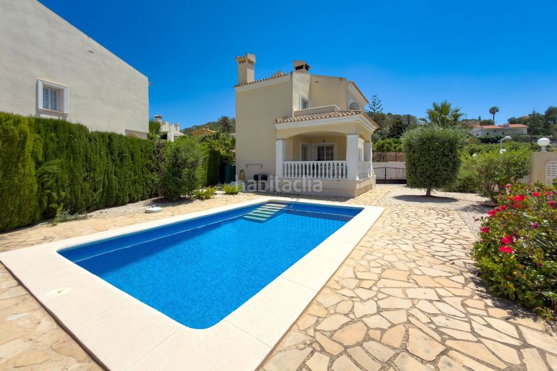 Foto a2b0c96c-f566-4364-96f2-cda194a25436. Casa a Pueblo Calp