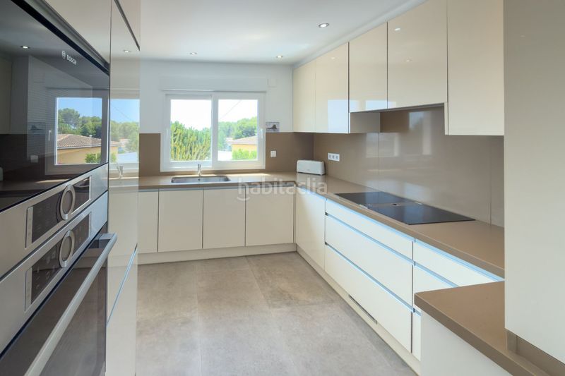Foto ce129349-8611-43ff-9a0e-c16048a17a77. Casa a Pueblo Calp