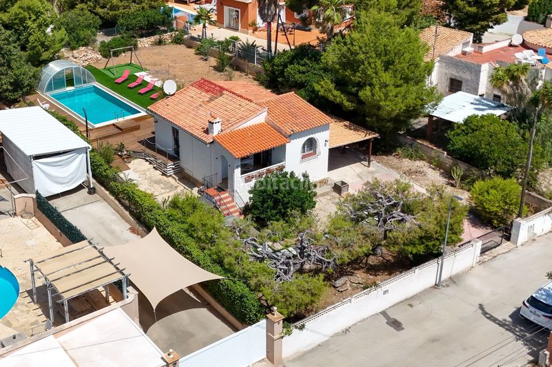 Foto ee78d575-8747-4bd8-87c9-3b9d2087b180. Casa a Pueblo Calp