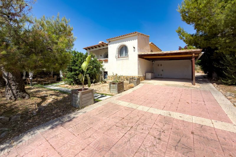 Foto eff1d5b4-eebc-4b35-bc91-9163eeb46da3. Casa a Pueblo Calp
