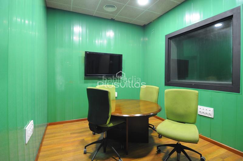 Foto ec37c3cf-3fea-413d-bcaf-bd108a68b01a. Geschäftsraum in Pueblo Calp