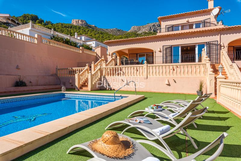 Foto 509058cb-aba2-4884-aed7-983d85f0df7a. Maison dans Oltamar - Cucarres Calp