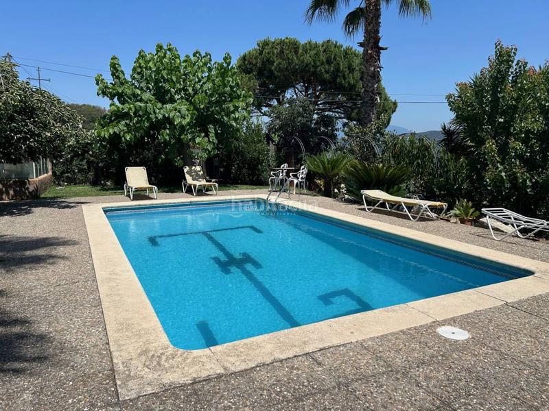 Foto 05d3cc66-9a1c-44b1-bfd6-e957c74f0e93. Chalet con riscaldamento parcheggio piscina in Urbanitzacions Mataró
