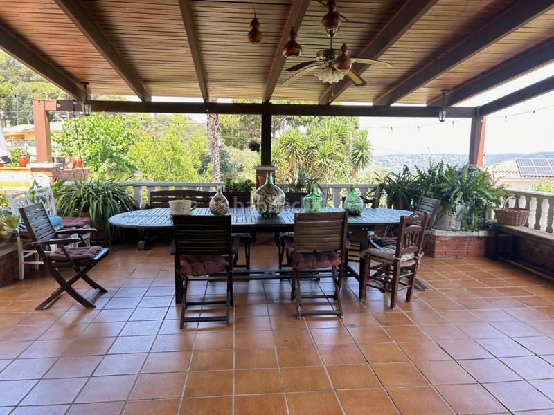 Foto 7adbbefe-0b4d-469f-a1e5-e8f9ac34e7d8. Chalet con riscaldamento parcheggio piscina in Urbanitzacions Mataró