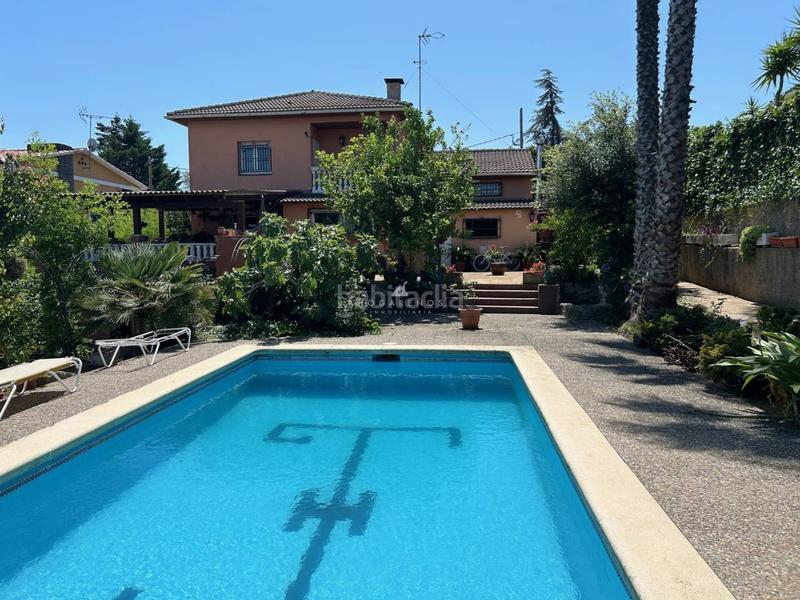 Foto 8128b8f5-69c3-4cc8-aba3-7a0e8cd94b66. Chalet con riscaldamento parcheggio piscina in Urbanitzacions Mataró