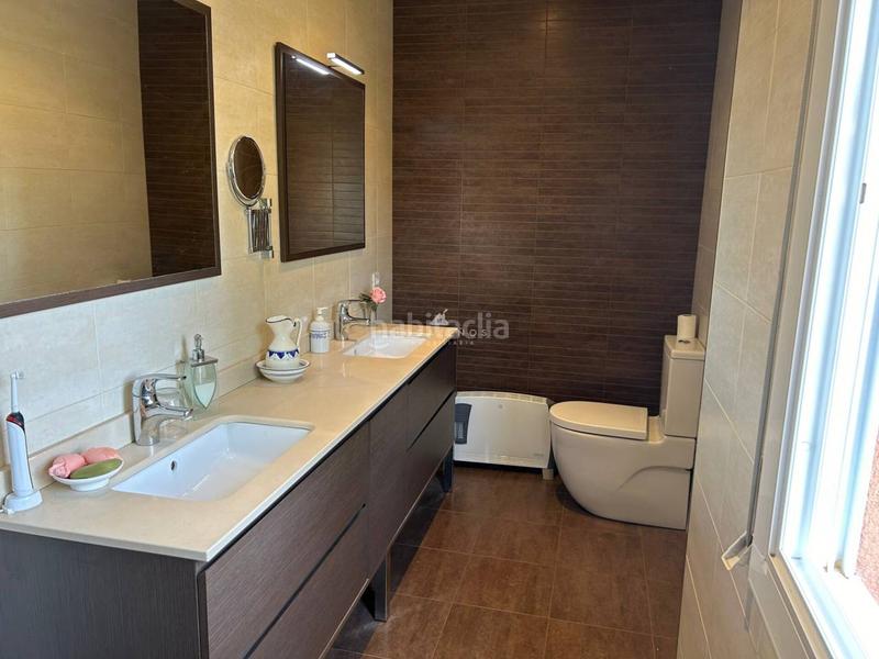 Foto 8f6ff792-5fe4-4ff5-ab3e-f679dd912744. Chalet con riscaldamento parcheggio piscina in Urbanitzacions Mataró