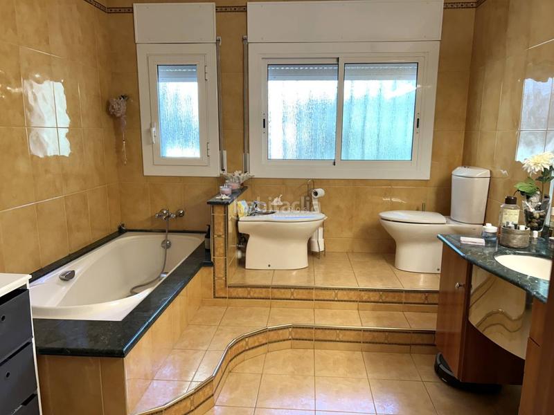 Foto 7f9896ce-a69b-44dc-b613-cbfbb9abfba9. Casa amb calefacció aparcament piscina a Urbanitzacions Mataró