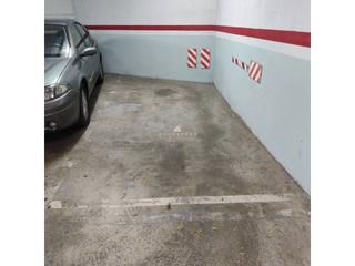 Alquiler Parking coche en Cerdanyola Sud. Plaza de parking en alquiler en cerdanyola sud, zona mercadona
