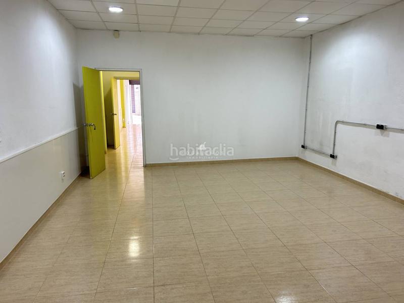 Foto 1df46c77-85b4-4ea1-979a-092a751119e8. Business premise in Cerdanyola Sud Mataró