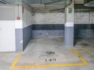 Aparcament cotxe  Prat. Parking en venta en centrohavana