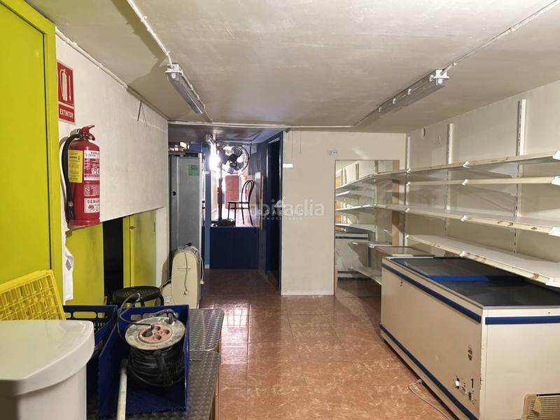 Foto d11f3323-09e8-4433-87c1-9220841d3c77. Local comercial a granja 27 a Cerdanyola Nord Mataró