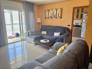 Appartement à Cerdanyola Sud. Piso con doble balcón en cerdanyola sud