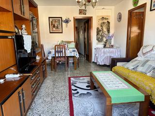 Appartamento in Cerdanyola Sud. Ático con balcón en cerdanyola sud
