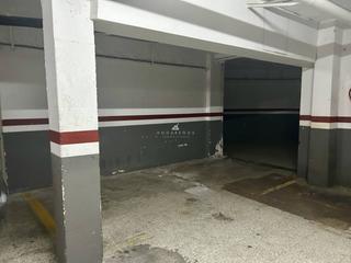 Parking voiture  Verge de la fuensanta. Plaza de parking con trastero en cerdanyola norte