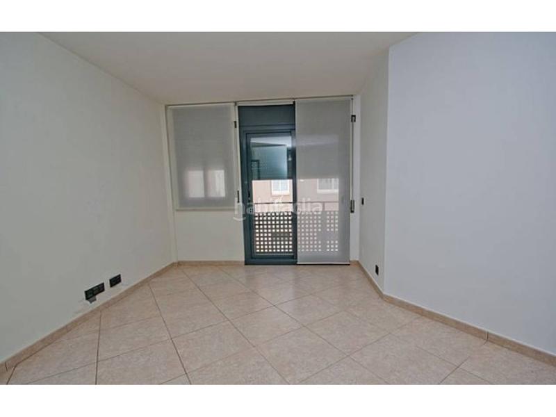 Foto 43e44ad7-a434-48df-ab3b-7fad74894a2f. Appartamento con parcheggio in Cerdanyola Sud Mataró