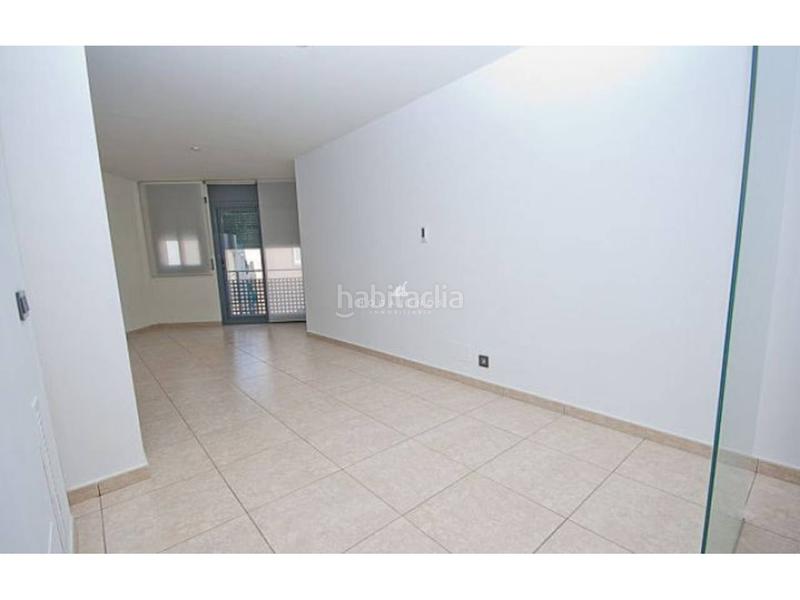 Foto 70dc04fe-24bf-4d3d-9353-6d678db153ea. Appartamento con parcheggio in Cerdanyola Sud Mataró