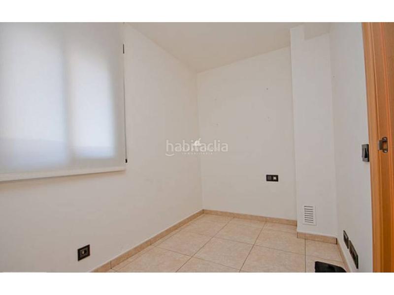 Foto 737c96ba-e72c-4277-a7e1-d0615a475450. Appartamento con parcheggio in Cerdanyola Sud Mataró