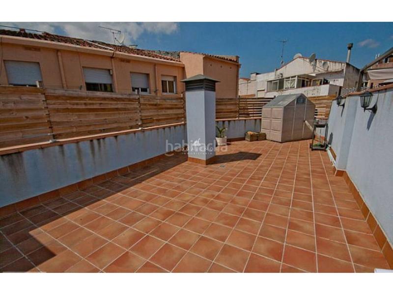 Foto d5b7589e-a308-4c0a-9c8a-d23f3e8c314f. Appartamento con parcheggio in Cerdanyola Sud Mataró