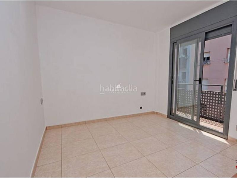 Foto ff211eb0-f488-41db-97d6-cc25c1ef2a2f. Appartamento con parcheggio in Cerdanyola Sud Mataró
