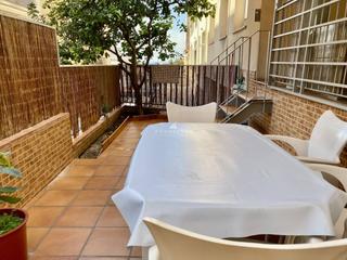 Etagenwohnung in Els Molins. Pisazo en los molinos 4 habitaciones, terraza y luz todo el día!