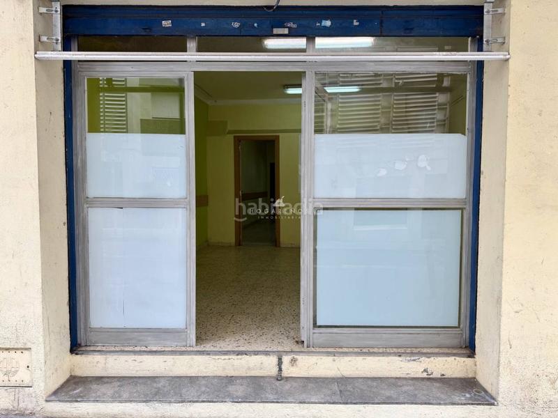 Foto ed7e132f-da78-4973-bbe4-381b662232ad. Alquiler local comercial local en alquiler en Cerdanyola Nord en Mataró