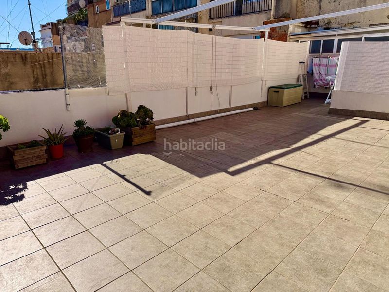 Foto da92ce8b-7367-48c3-b36b-6800fa59f8f1. Àtic a La Llàntia Mataró