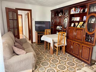 Pis a Cerdanyola Sud. Piso luminoso con ascensor en zona camí del mig