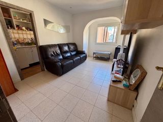 Flat in Cerdanyola Sud. Piso económico de 3 habitaciones en cerdanyola