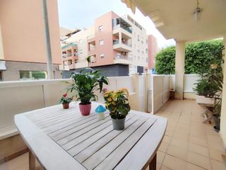 Casa aparellada a El Parador de las Hortichuelas. Dúplex con amplios espacios al aire libre y gran garaje