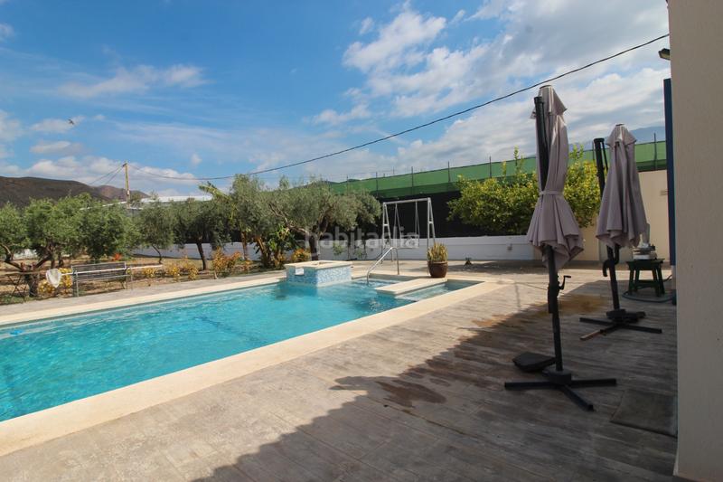 Foto a4732d08-5ba6-455c-a32c-182113d3dea8. Chalet  en Berja