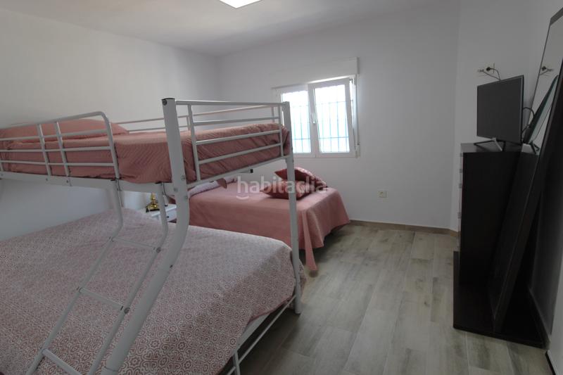 Foto d6ad28c6-a718-4b63-85f2-3e183ec8c9ac. Chalet  en Berja