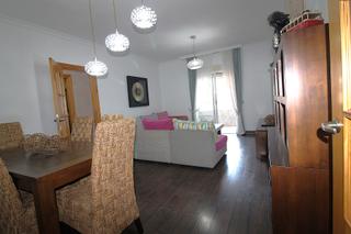 Pis  Calle edimburgo. Aguadulce sur