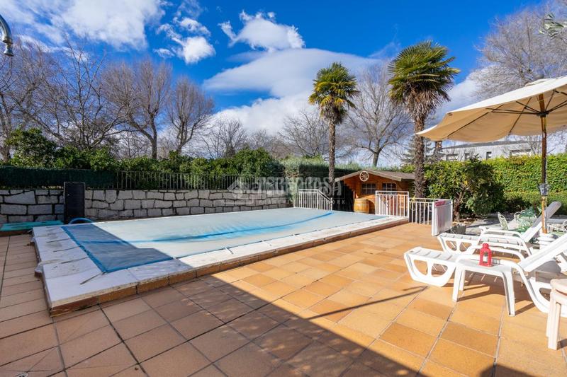 Foto 699b1059-bf7f-4094-b36a-d85c2fe53d62. Casa  en venta en Fuente Santa Colmenar Viejo