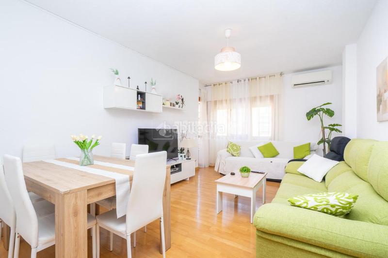 Foto 363c90e9-61bb-4e03-9344-c75946deea9c. Appartamento con riscaldamento in Los Arcos-Viviero Colmenar Viejo